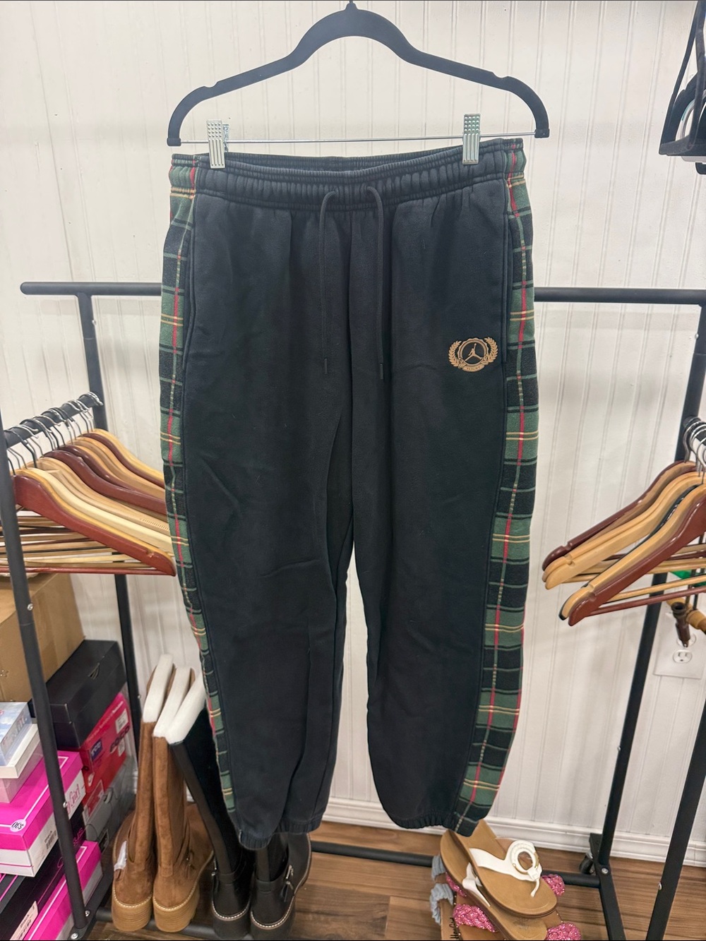 Jordan Women’s Jogger Pants with Green Plaid Trim Large